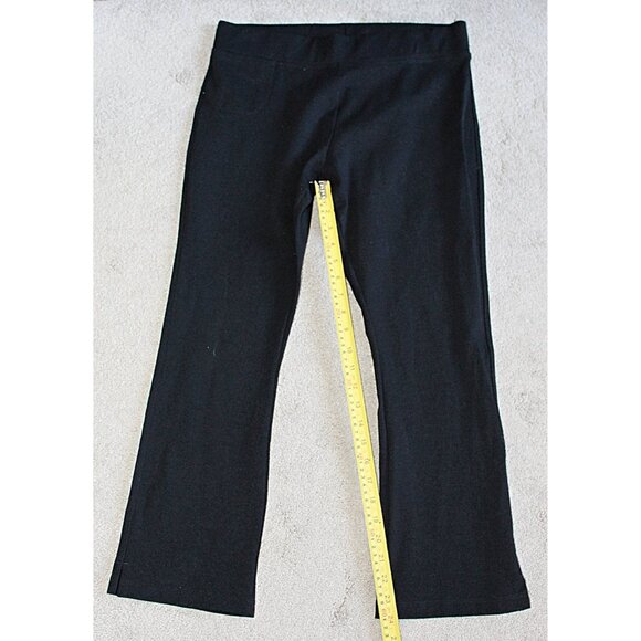 American Giant - Women's Ponte Kick Flare Pants in Black, size 14. - Picture 6 of 9
